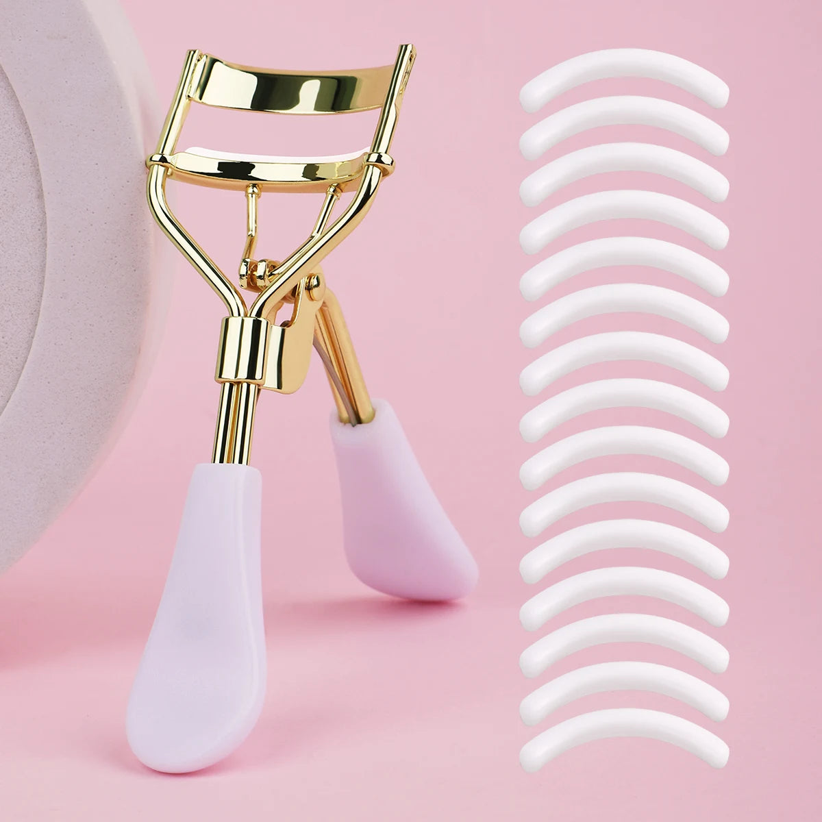 A Curly Long-Lasting Eyelash Clip with 15 Silicone Replacement Pads, Made with Eye Makeup, the Perfect Gift for Women
